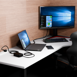 140W USB-C GaN Laptop Charger